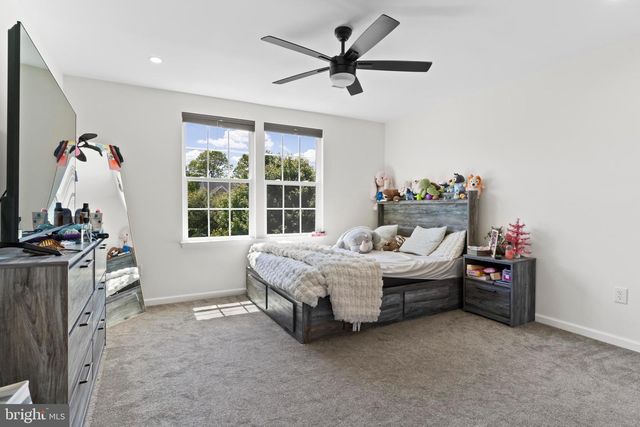 132 WARM SUNDAY WAY, Mechanicsburg, PA 17050