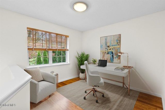 21 Peterson Court, Troy, NY 12180