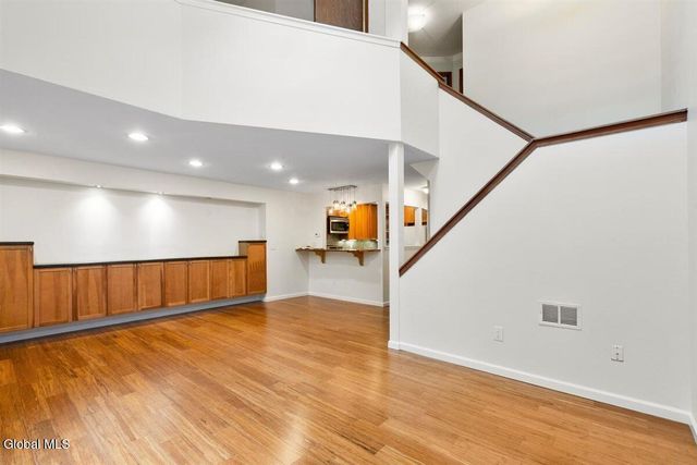 21 Peterson Court, Troy, NY 12180