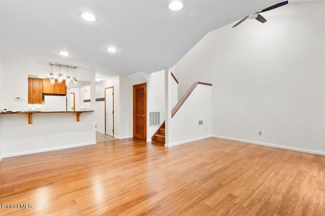 21 Peterson Court, Troy, NY 12180