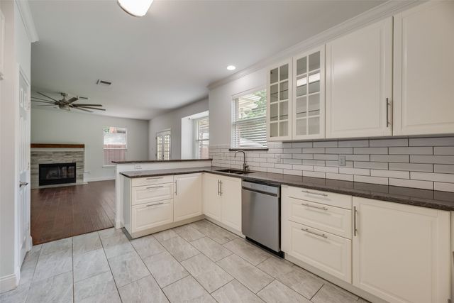1305 Meadowbrook Drive, Mckinney, TX 75069