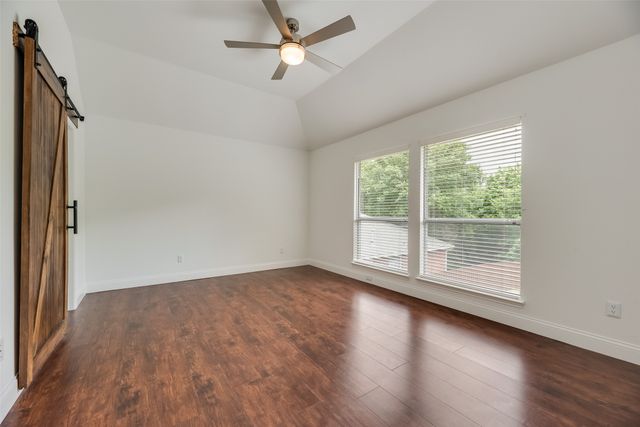 1305 Meadowbrook Drive, Mckinney, TX 75069