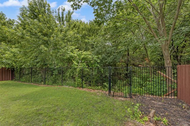 1305 Meadowbrook Drive, Mckinney, TX 75069