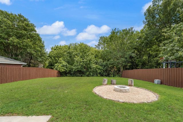 1305 Meadowbrook Drive, Mckinney, TX 75069