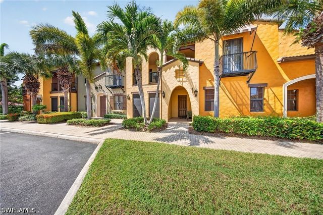 8965 Malibu LN 802, Naples, FL 34113