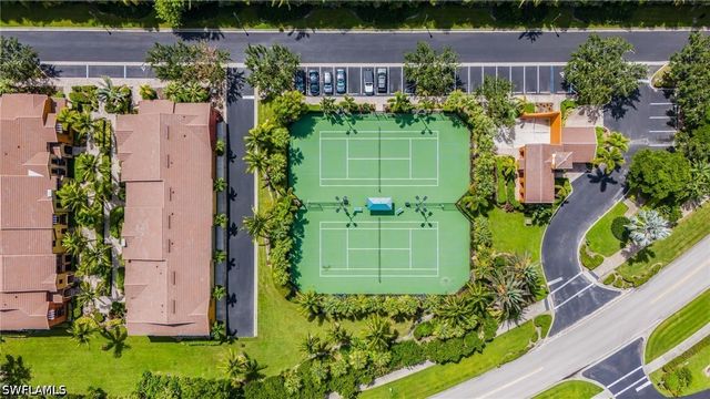 8965 Malibu LN 802, Naples, FL 34113