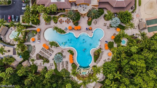 8965 Malibu LN 802, Naples, FL 34113
