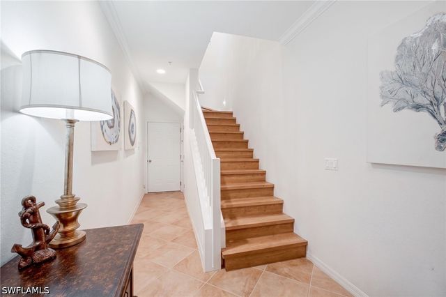 8965 Malibu LN 802, Naples, FL 34113