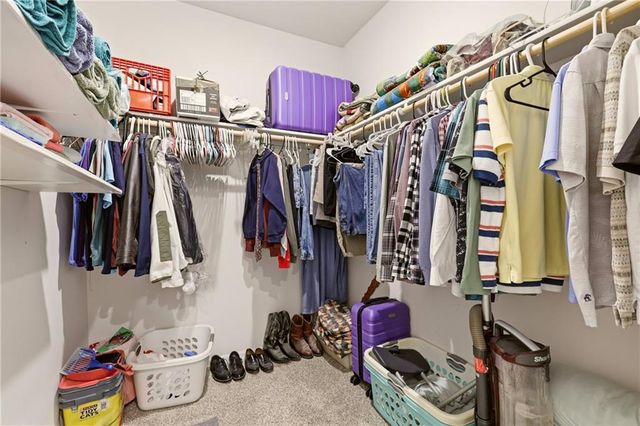 20312 W 193rd Lane, Spring Hill, KS 66083