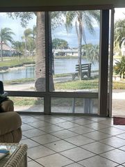 4326 TAHITIAN GARDENS CIRCLE 14E, Holiday, FL 34691