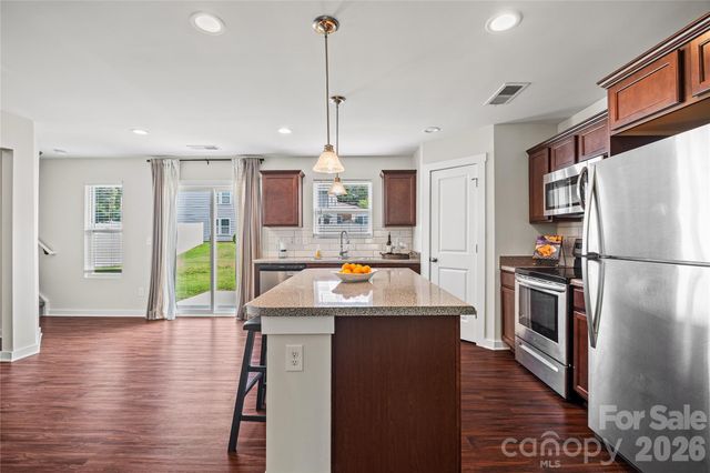 105 Beam Drive, Mooresville, NC 28115