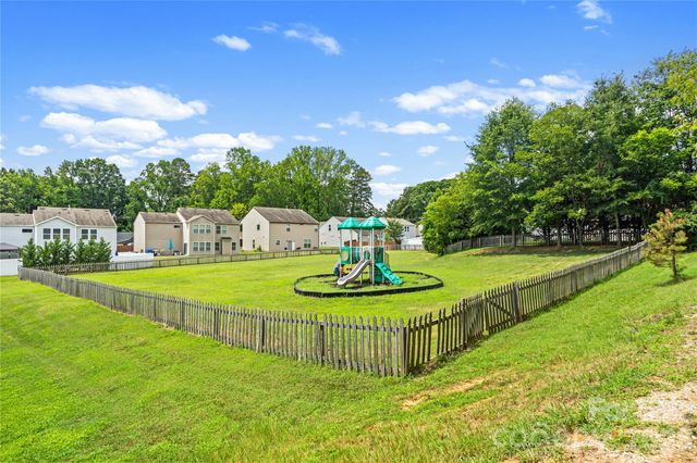 105 Beam Drive, Mooresville, NC 28115