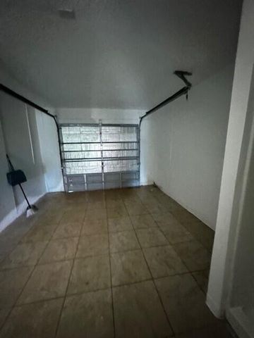 4172 Pine Hollow Circle, Greenacres, FL 33463