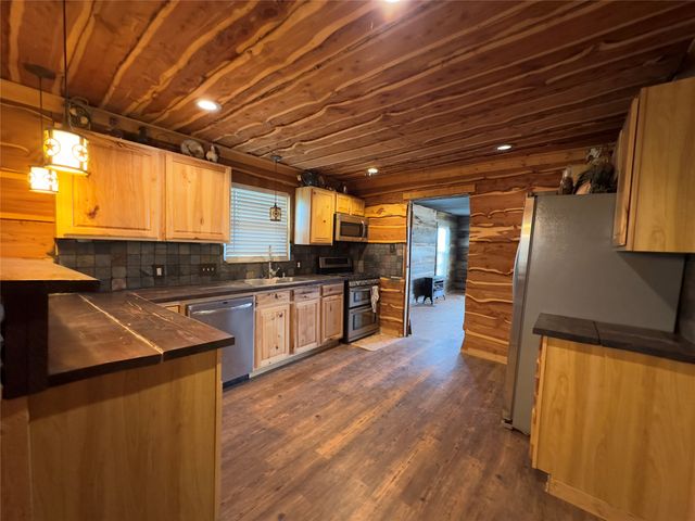 13990 HWY 254 Highway, Graford, TX 76449