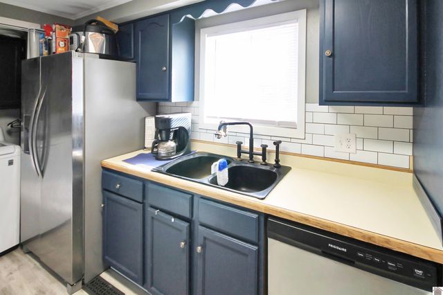 1501 Creekside Drive, Paducah, KY 42003