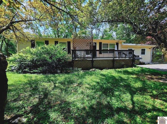 1501 Creekside Drive, Paducah, KY 42003