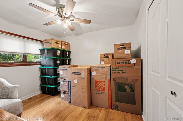 1087 Collingwood Drive, Rochester Hills, MI 48307