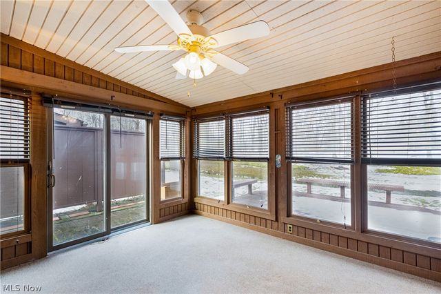 202 Tournament Trail, Cortland, OH 44410