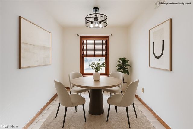 202 Tournament Trail, Cortland, OH 44410