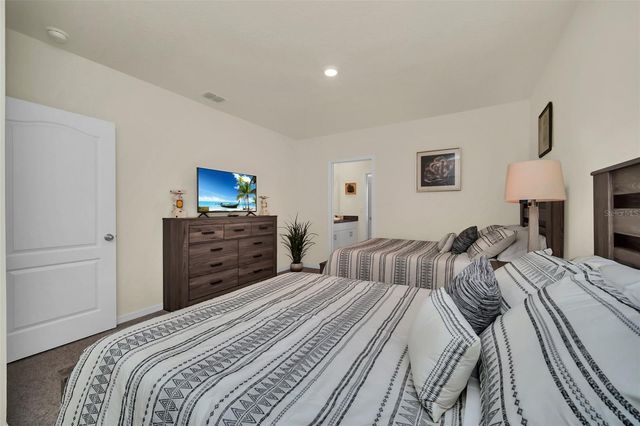 7876 OAK REFLECTION LOOP, Davenport, FL 33837