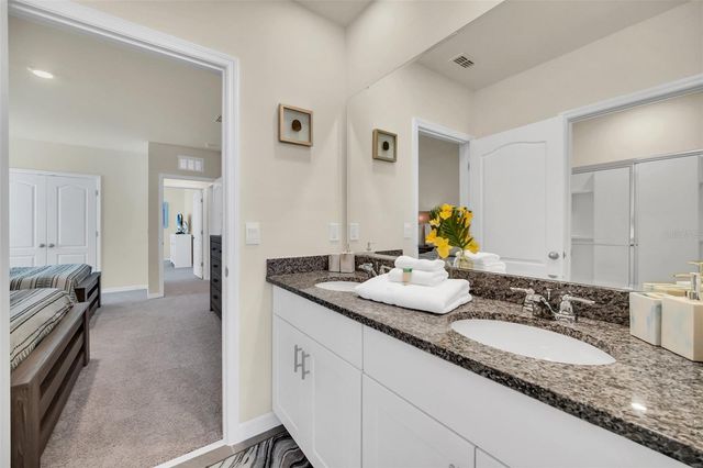 7876 OAK REFLECTION LOOP, Davenport, FL 33837