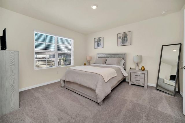 7876 OAK REFLECTION LOOP, Davenport, FL 33837