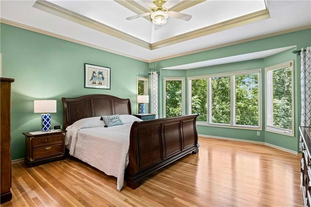180 E Loch Lloyd Parkway, Loch Lloyd, MO 64012