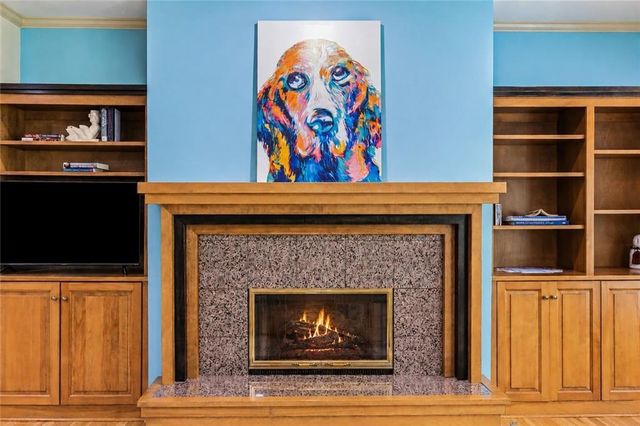 180 E Loch Lloyd Parkway, Loch Lloyd, MO 64012