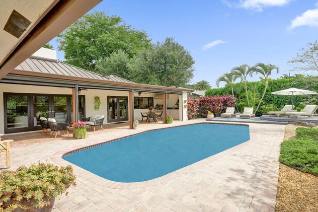 3484 Pine Haven Circle, Boca Raton, FL 33431