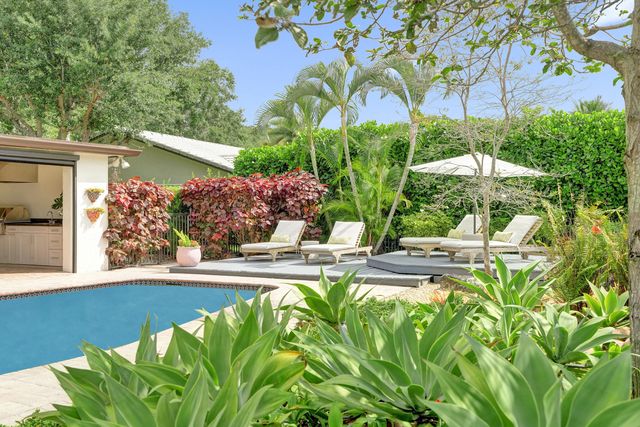 3484 Pine Haven Circle, Boca Raton, FL 33431