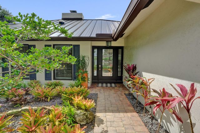 3484 Pine Haven Circle, Boca Raton, FL 33431
