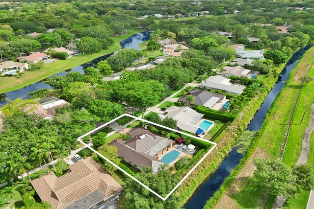 3484 Pine Haven Circle, Boca Raton, FL 33431