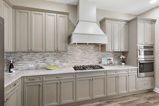 569 MAST DRIVE, Bradenton, FL 34208