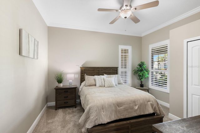 569 MAST DRIVE, Bradenton, FL 34208