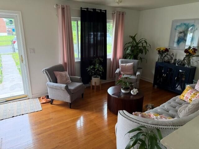 3922 Lilac AVE, Roanoke, VA 24017