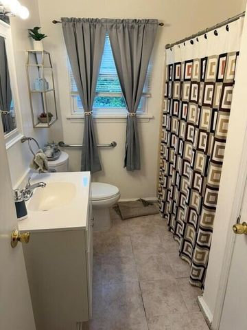 3922 Lilac AVE, Roanoke, VA 24017