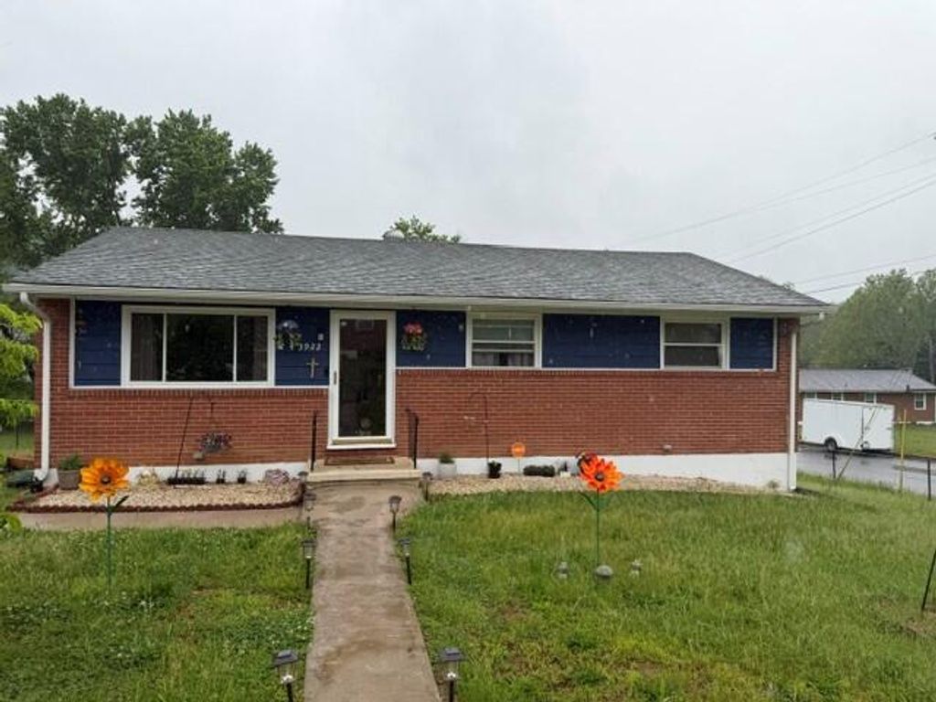 3922 Lilac AVE, Roanoke, VA 24017