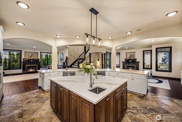 116 16th Avenue, Kirkland, WA 98033