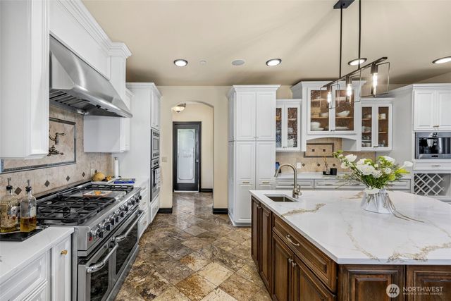 116 16th Avenue, Kirkland, WA 98033