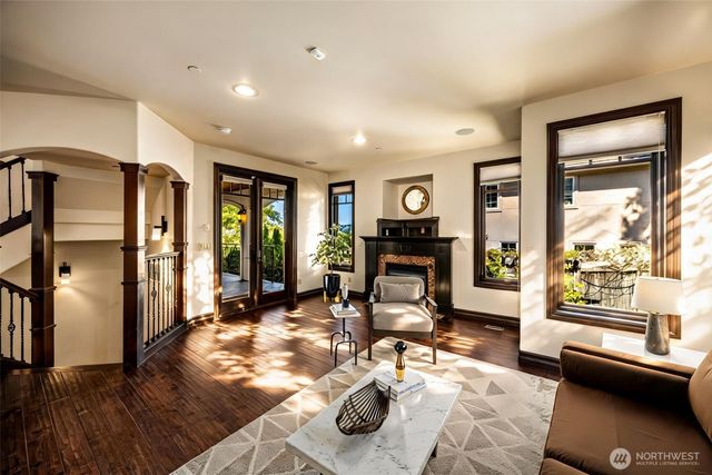 116 16th Avenue, Kirkland, WA 98033