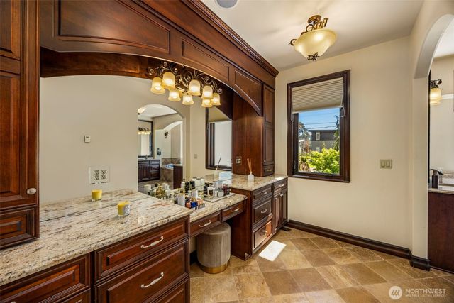 116 16th Avenue, Kirkland, WA 98033