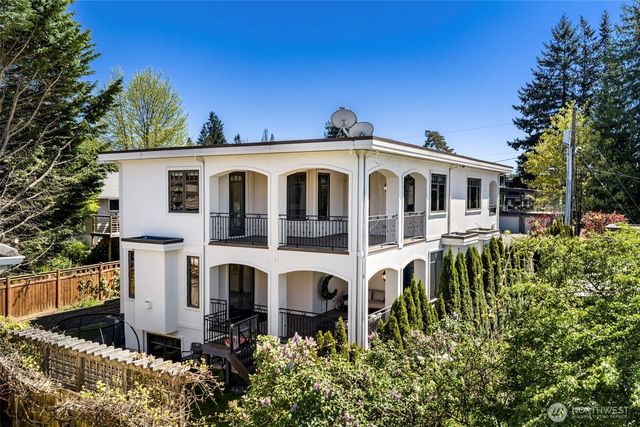 116 16th Avenue, Kirkland, WA 98033
