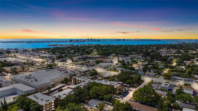 2525 W BAY DRIVE D13, Largo, FL 33770