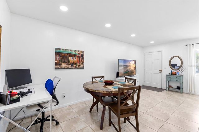 2525 W BAY DRIVE D13, Largo, FL 33770