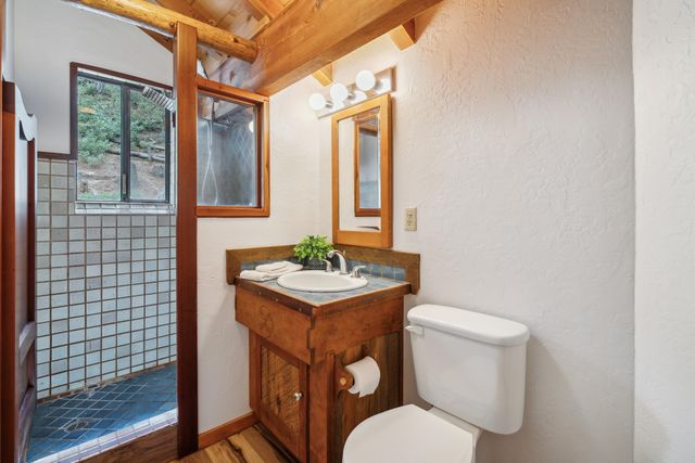2120 Pack Trail, Mount Shasta, CA 96067