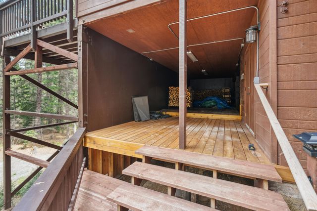 2120 Pack Trail, Mount Shasta, CA 96067