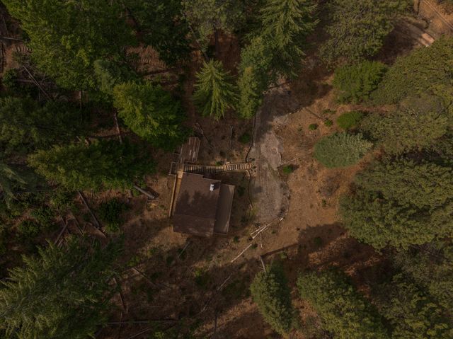 2120 Pack Trail, Mount Shasta, CA 96067
