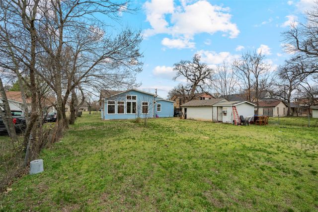 314 S Hastings, Irving, TX 75060