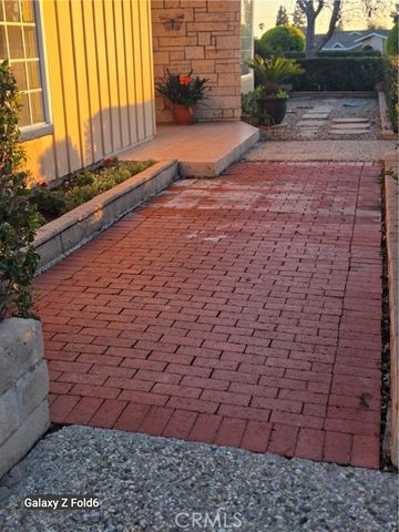 5174 Fox Hills, Buena Park, CA 90621