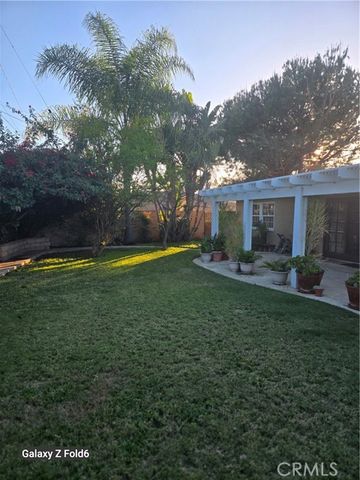 5174 Fox Hills, Buena Park, CA 90621